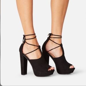 Platform heels size 7